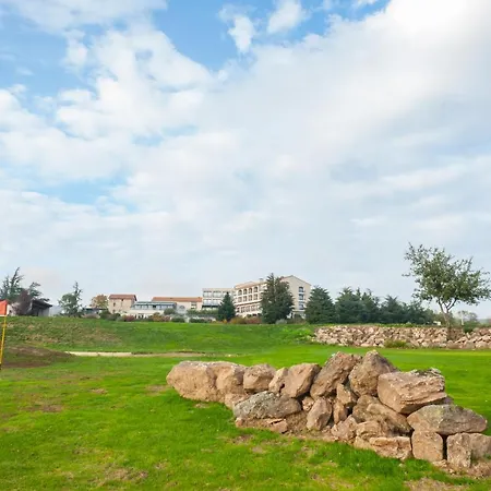 Hotel Domaine De Saint Clair Spa & Golf 4*